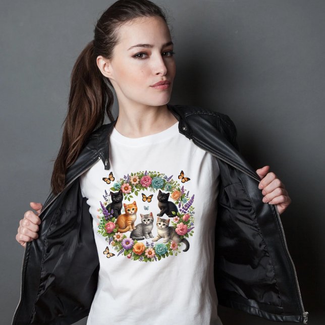 "Adsible Blommigt cat T Shirt (Skapare uppladdad)
