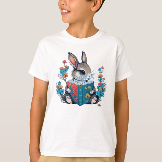 Adsible Bunny Rabbit Reading Bok in Flower Garde T Shirt (Framsida)