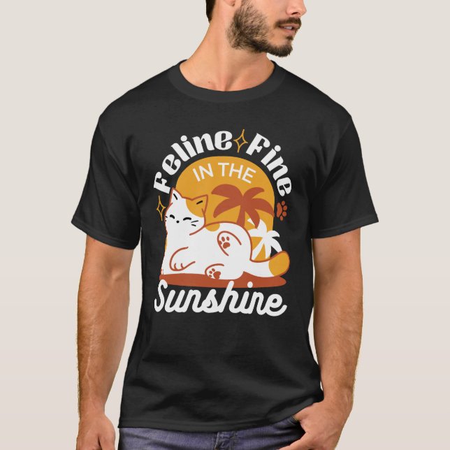Adsible Cat Relaxing in Sunshine - Summer Pet T Shirt (Framsida)