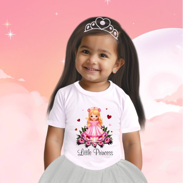 Adsible princess med blommor t shirt (Skapare uppladdad)