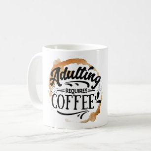 ADULERING KRÄVER KAFFE - KAFFE KÄRLEK KAFFEMUGG