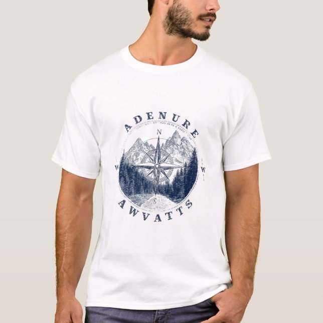 Adventure Awaits Compass T Shirt (Framsida)