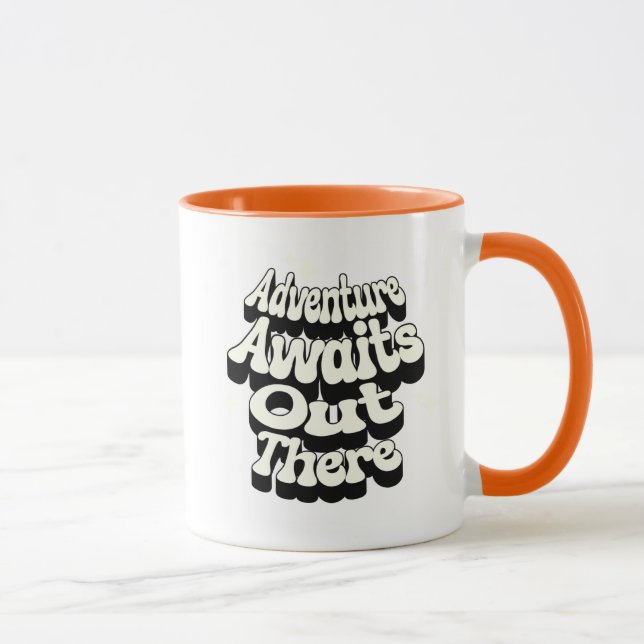 Adventure Awaits Out There – Travel Quote Mug Mugg (Höger)