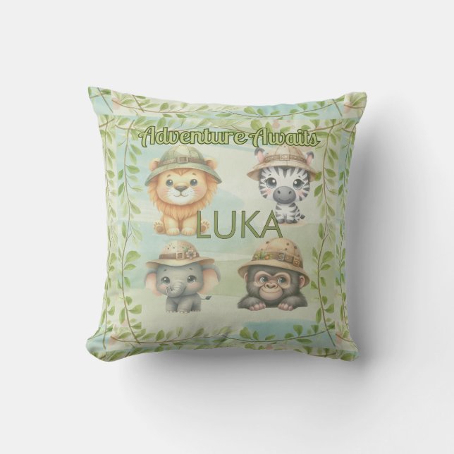 Adventure Awaits Personalize Safari Woodlands Baby Kudde (Framsida)