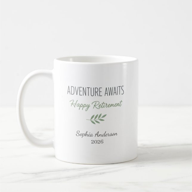 Adventure Awaits Retirement Personalized Kaffemugg (Vänster)