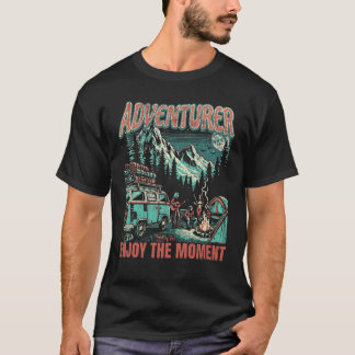 Adventurer njuter av tillfället t shirt