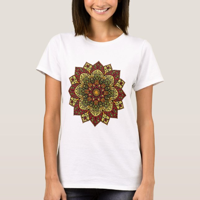 Adventurous Heart Medallion T Shirt (Framsida)