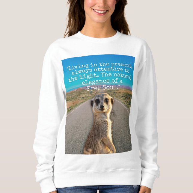 Adventurous Meerkat Living T Shirt (Framsida)