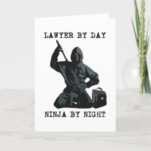 Advokat vid dagen, Ninja vid natt Kort