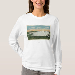 Aerating av vatten på den Ashokan behållaren T-shirt