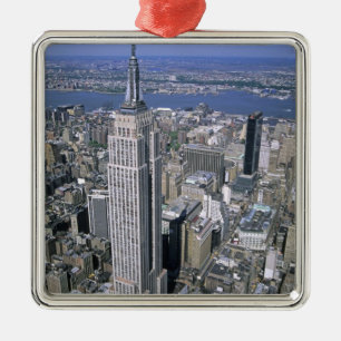 Aeresändning av Byggnaden Empire state och Julgransprydnad Metall
