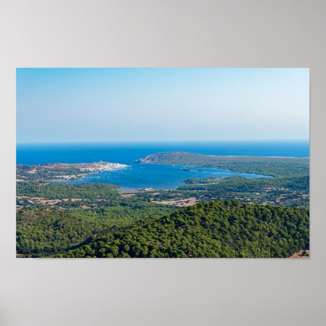 Aeresändning om Menorca från toppmötet i Monte Tor Poster (Framsidan)