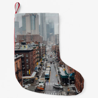 AERIAL FOTO AV CITYSCAPE UNDER DAGYTIDEN LITEN JULSTRUMPA