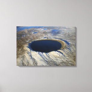 Aerial Pingualuit Crater, Quebec, Kanada. Canvastryck