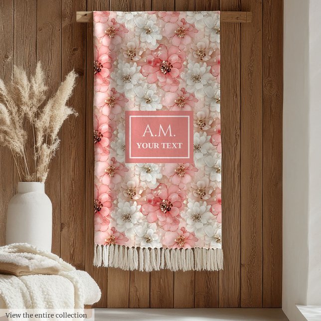 Aerial Pink and Gold Modern Ink Flowers Monogram Fleecefilt (Aerial Pink and Gold Modern Ink Flowers Monogram Fleece Blanket )