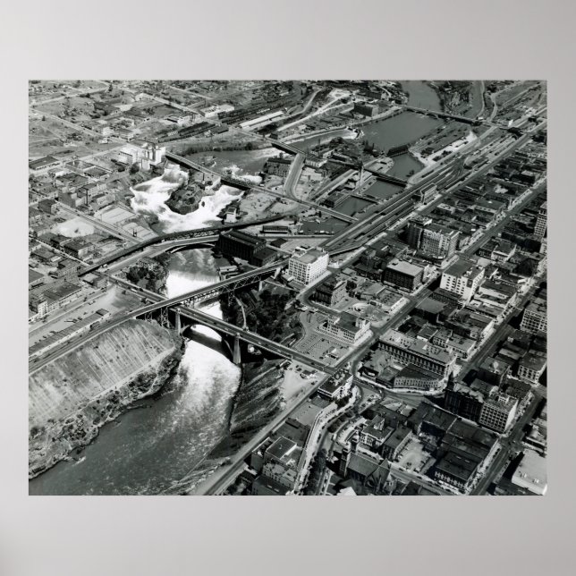 AERIAL SPOKANE c. 1950 Poster (Framsidan)
