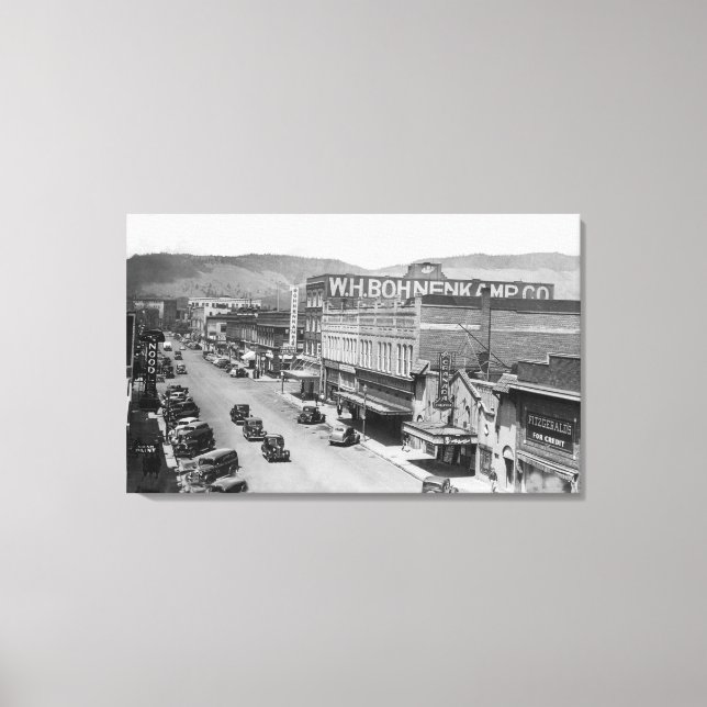 Aerial View of City StreetLa Grande, ELLER Canvastryck (Framsida)