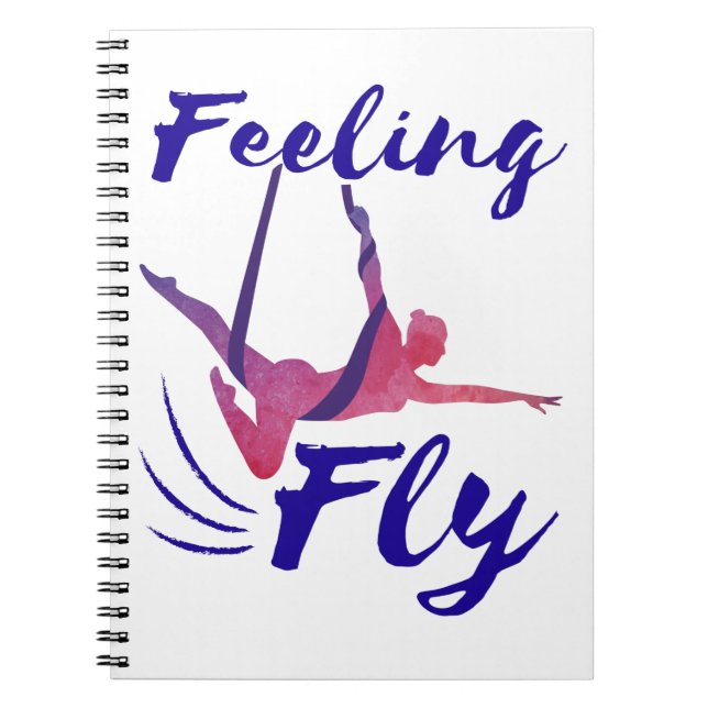 Aerial Yoga Cute Women Silke känner sig flygande Anteckningsbok (Framsidan)