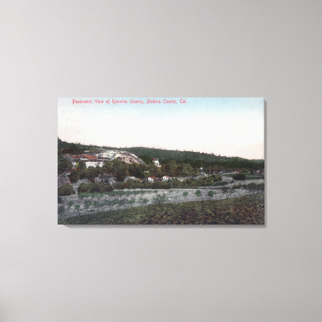 Aerialvy över Knowles Granite Quarry Canvastryck (Framsida)