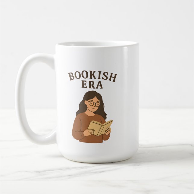 Aesthetic Bookish Era Cozy Reading Girl Kaffemugg (Vänster)