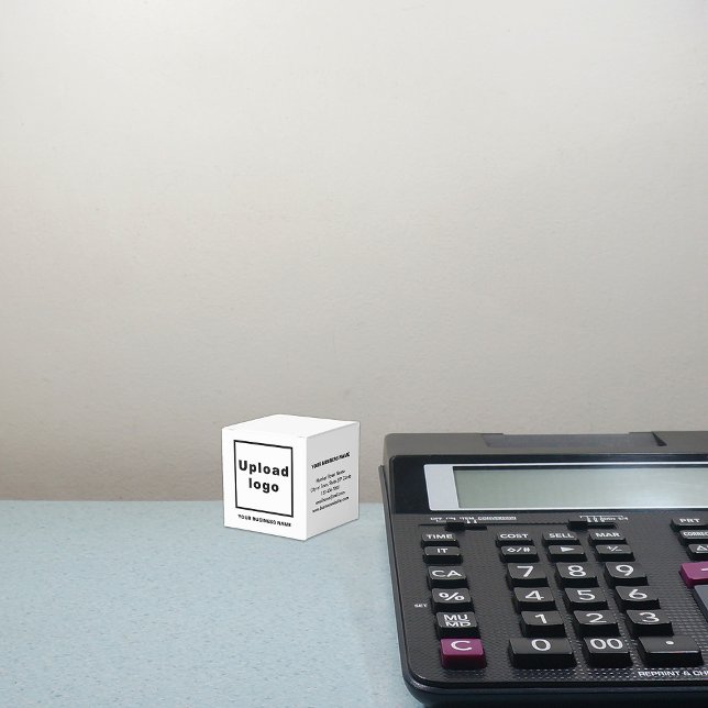 Affärsbeteckning för liten vit ruta presentaskar (Build brand name awareness. Your business brand on small size white classic favor box.)