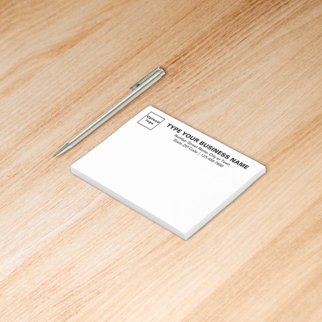 Affärsbeteckning för rubrik i vit rektangel post-it block (Build brand name awareness. Your business brand on heading of white rectangle sticker.)