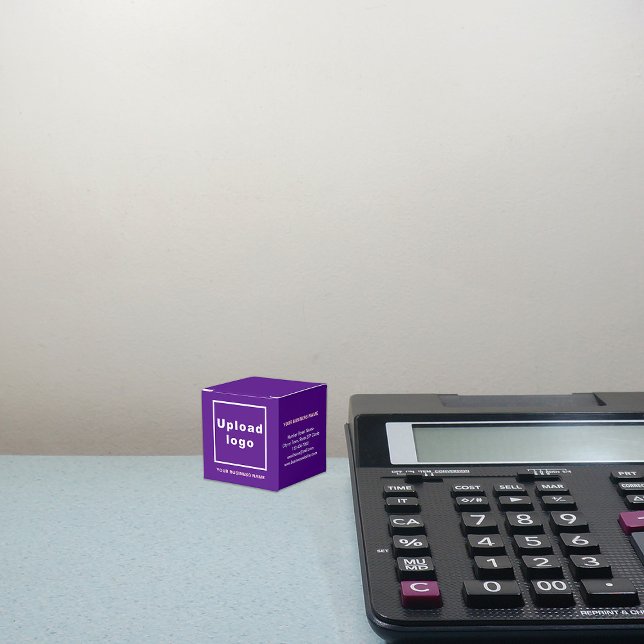 Affärsbeteckning i lådan Small Lila Färg Presentaskar (Build brand name awareness. Your business brand on small size purple classic favor box.)