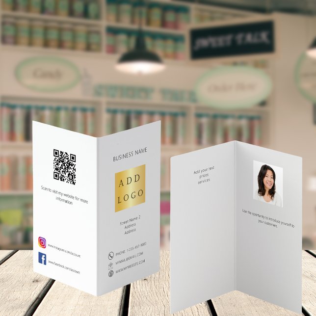 Affärsbroschyr över vit svart logotyp QR-kod Kort (Skapare uppladdad)