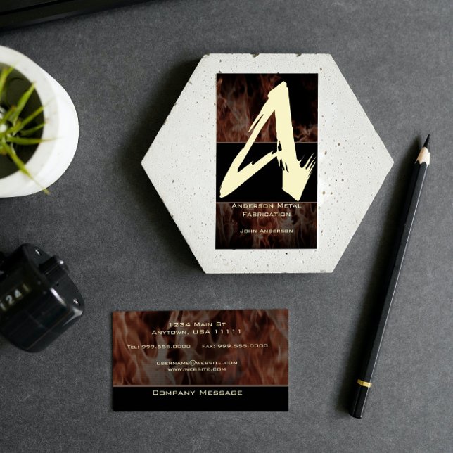 Affärskortet Flame Monogram Visitkort (A Flame Monogram Business Card)