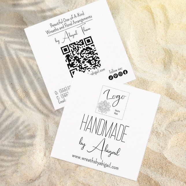 Affärskortet Minimalistisk handgjord handgjord log Fyrkantigt Visitkort (Black | White Square Logo Minimalist Handmade and Handcrafted QR Code Business Card )
