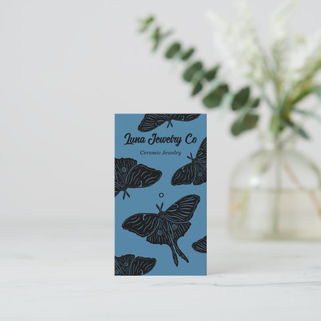 Affärskortet Mystical Luna Moth Jewelry Pin Visitkort (Stående Fram)