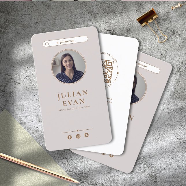 Affärskortet Simple Elegant Beige Photo Visitkort (Simple Elegant Beige Photo Profile Businss Card)