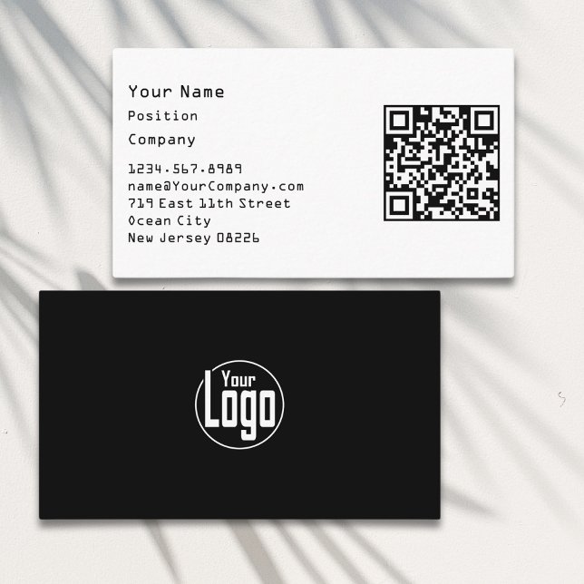 Affärskortet Skannable Black and White Company Lojalitetskort (Simple Scannable Black and White Company Business Card with Logo)