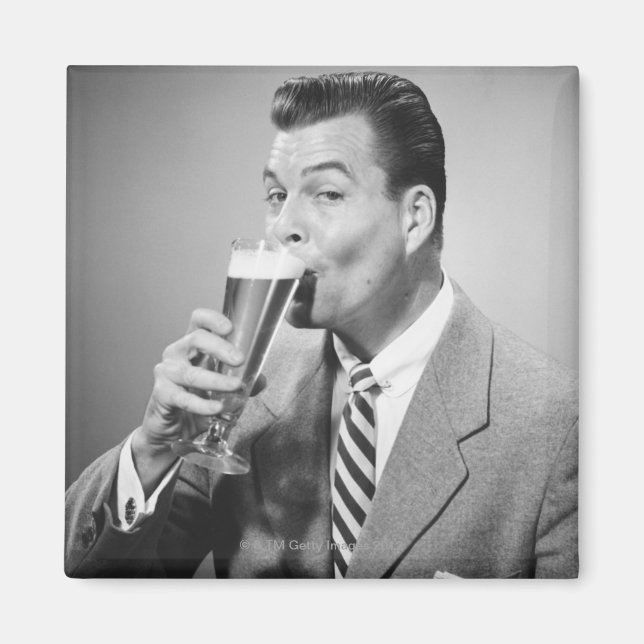 Affärsman som dricker öl magnet (Framsidan)