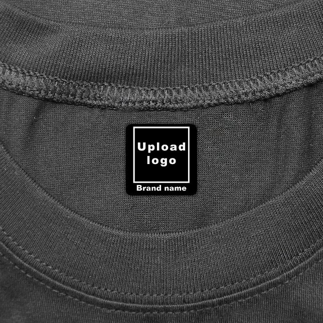 Affärsmärke på svarta torgskläder klistermärke (Black square clothing label with your business brand)