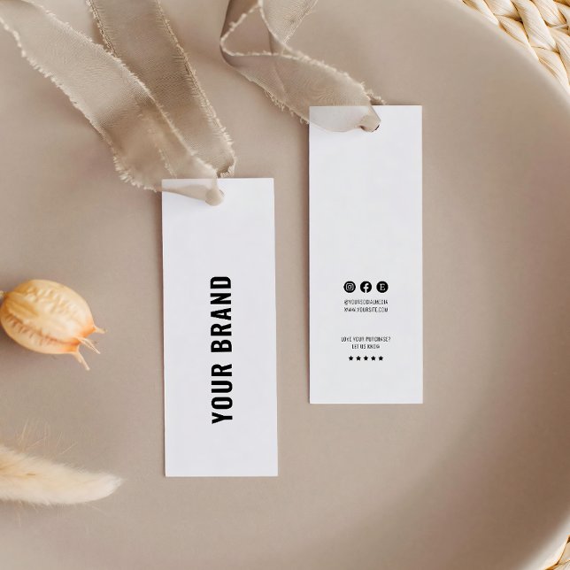 Affärsmässig minimalistisk varumärkesnamn klädhang litet visitkort (Skapare uppladdad)