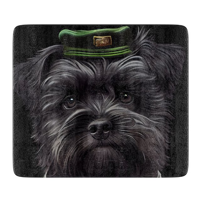 Affenpinscher hund i St. Patrick Dress (Framsidan)