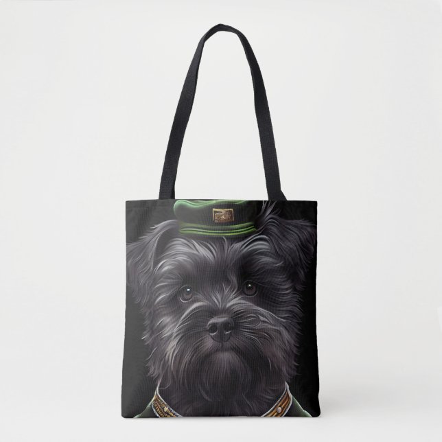 Affenpinscher hund i St. Patrick Dress Tygkasse (Framsida)