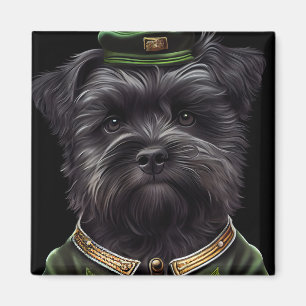 Affenpinscher hund i St. Patrick's Day dräkt Magnet