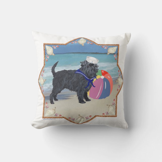 Affenpinscher på stranden Kastkudde Kudde (Framsida)