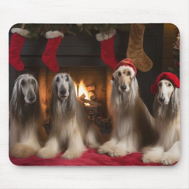 Afghan Hound by the Fireplace jul Musmatta (Framsidan)