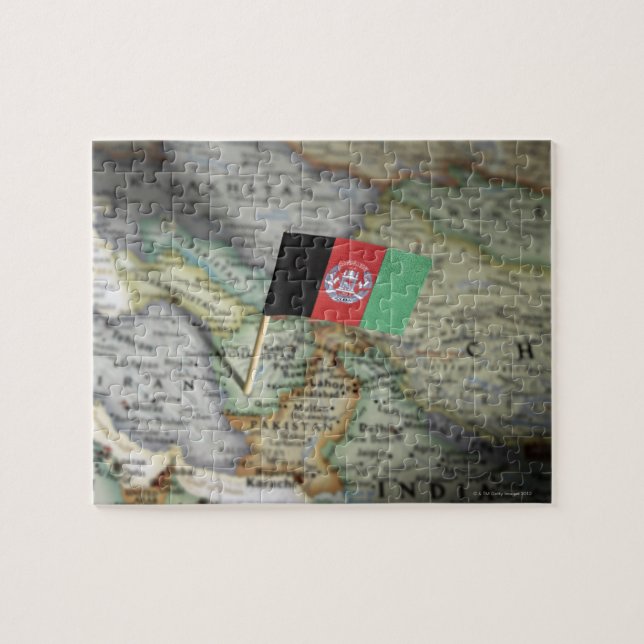 Afghanistan flagga i karta pussel (Horisontell)