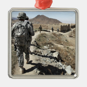 Afghansk medborgarearmé och US-soldater Julgransprydnad Metall