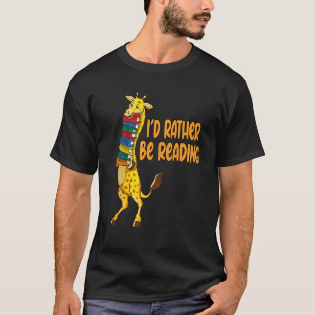 Africa Giraffes A Stack Reading Books T Shirt (Framsida)