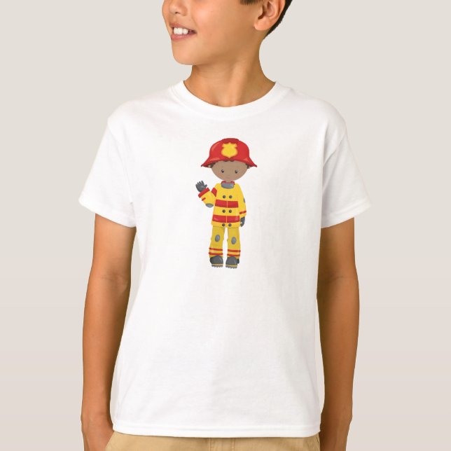 African American Boy, Fireman, Firefighter, Helmet T Shirt (Framsida)