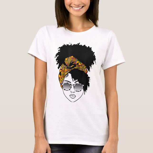 African American Woman Kente Trasa Headband Natura T Shirt (Framsida)