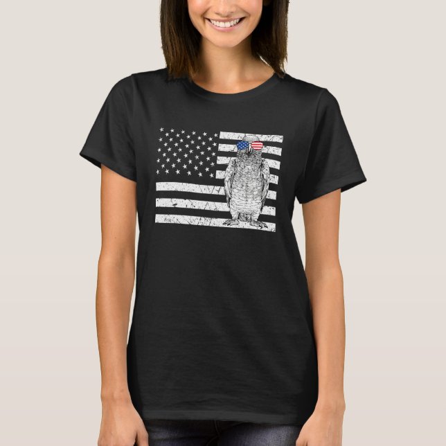 African Grey 4th of July Bird US American Flag Pat T Shirt (Framsida)