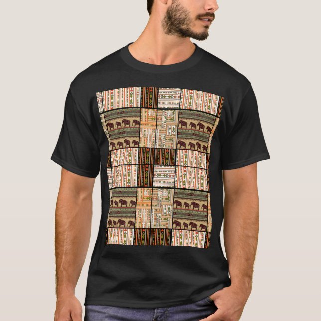 African Patchwork Elephants: Ornamental Struktur T Shirt (Framsida)