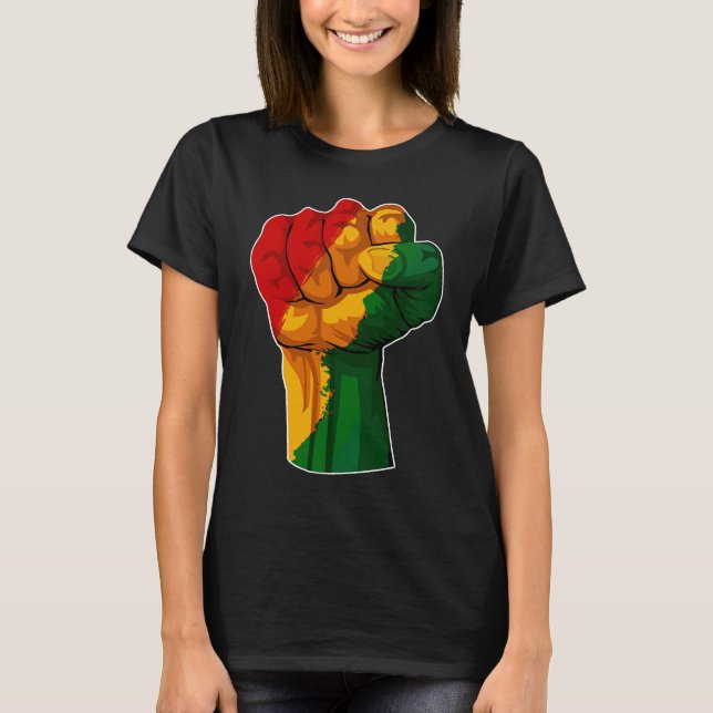 African Rising Hand Fist Black History Month BLM A T Shirt (Framsida)