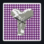 African Violet Safari Dot med Pop Art Elephant Fyrkantig Klocka<br><div class="desc">Mod polka dot mönster i Emporio Moffas "Safari"-palett i färg med PP Art Elephant-design på framsidan och på baksidan.</div>